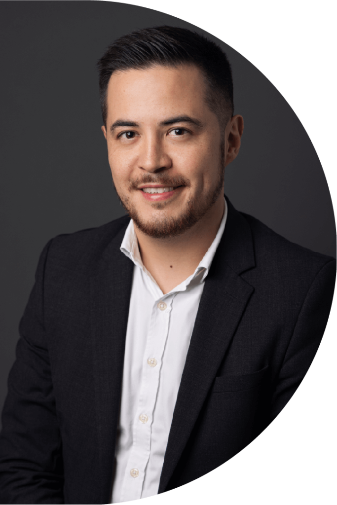 Portrait couleur agent immobilier Olivier Lam