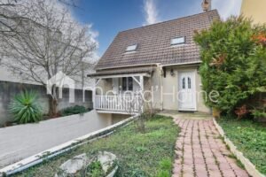 maison-traditionnelle-sannois-devanture (1)