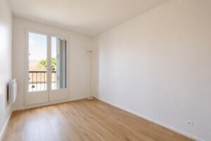 Sannois-T4-1969-chambre-C